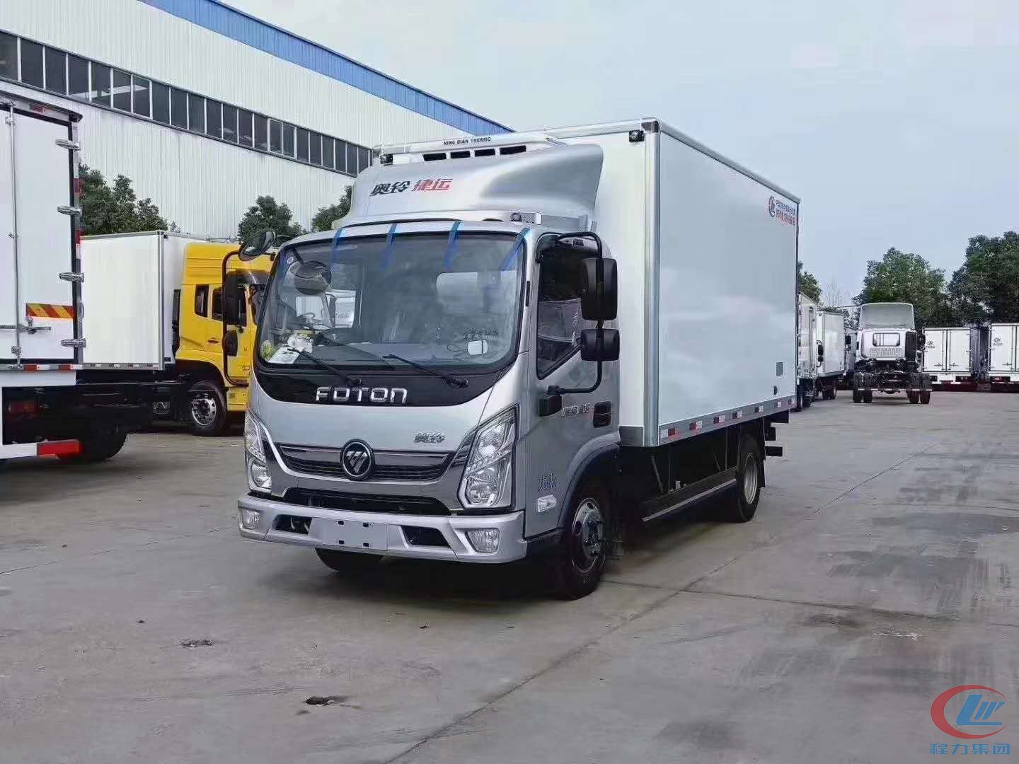 國(guó)六福田奧鈴捷運(yùn)4.2米冷藏車(chē)