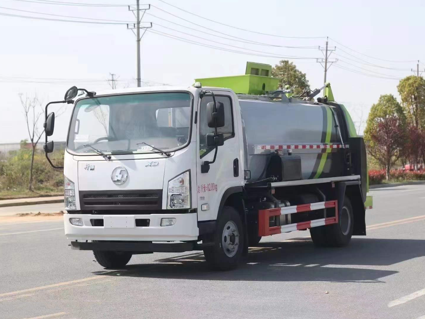 國(guó)六陜汽軒德餐廚垃圾車(chē)