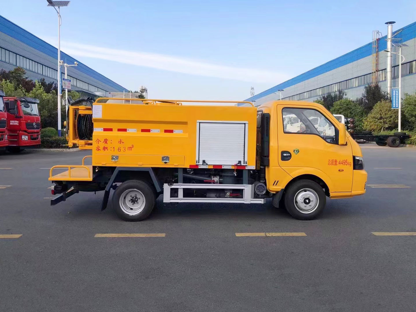 國(guó)六東風(fēng)途逸高壓清洗車