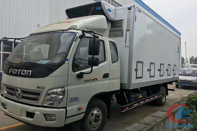 奧鈴5.1米廂長(zhǎng)雞苗車(chē)側(cè)面圖
