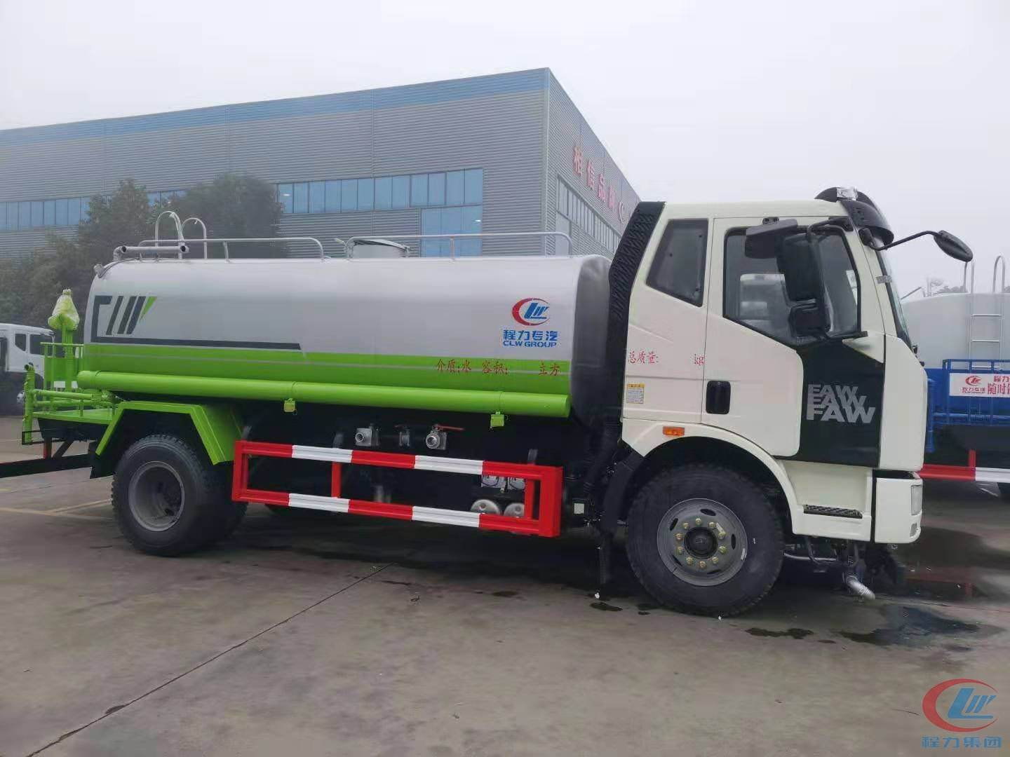 灑水車(chē)