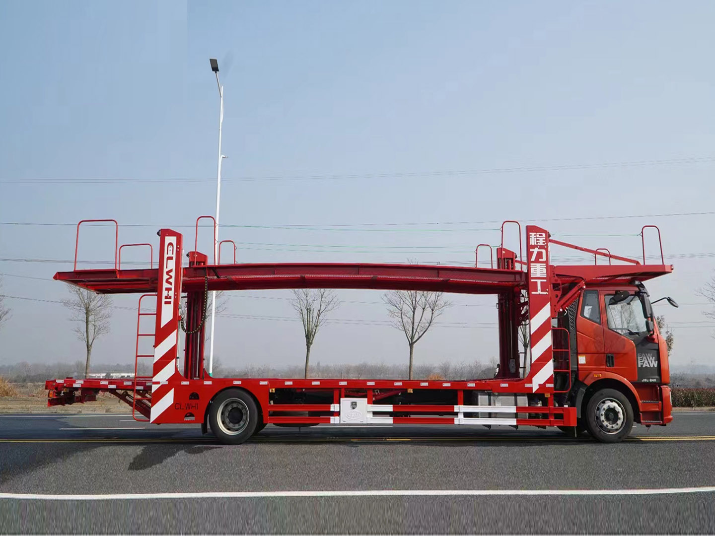解放J6轎運(yùn)車(chē)6位板轎運(yùn)車(chē)